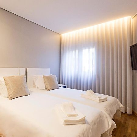 Seaside View 2Br In Povoa By Lovelystay 포보아데바짐 외부 사진