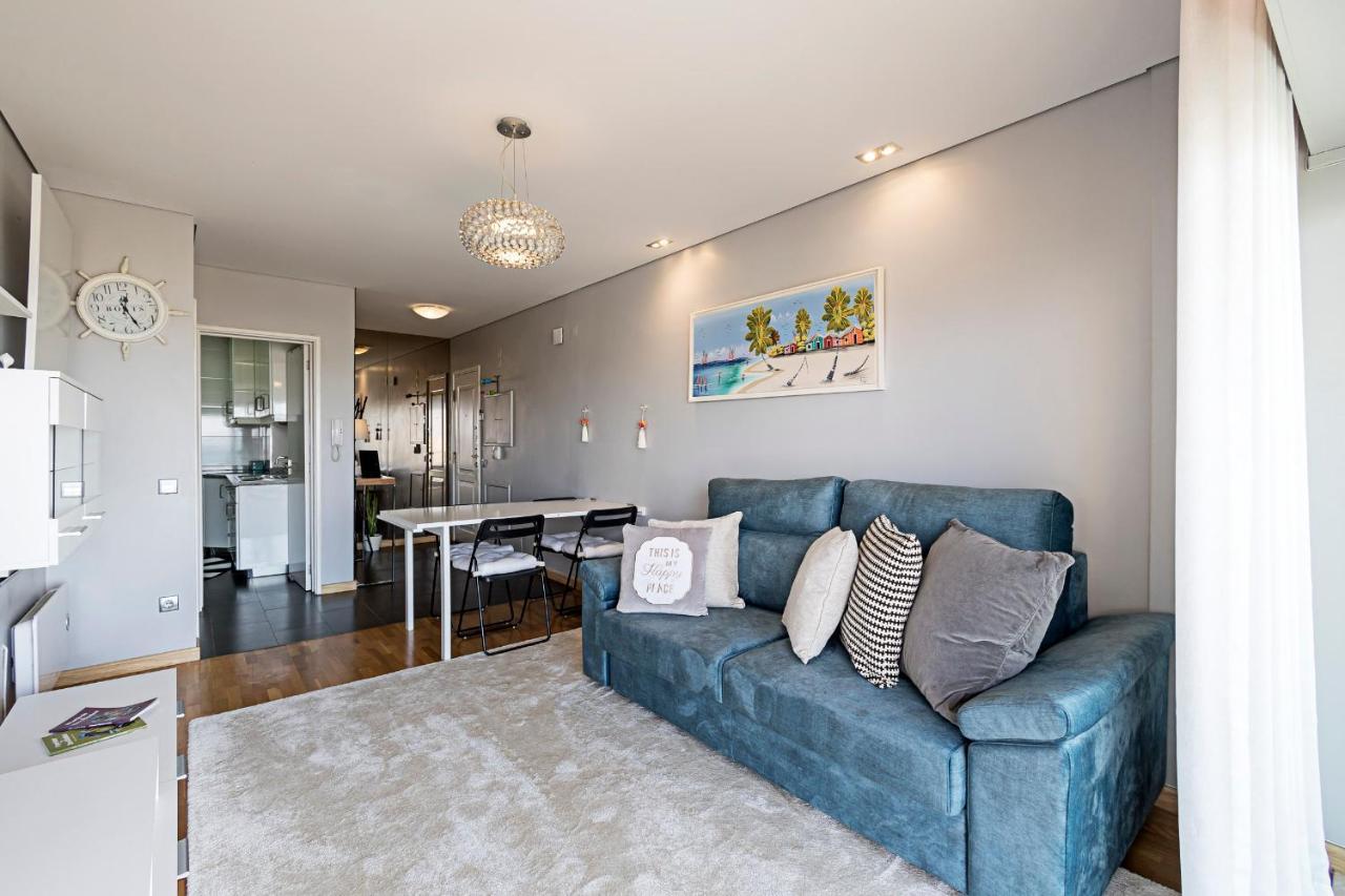 Seaside View 2Br In Povoa By Lovelystay 포보아데바짐 외부 사진