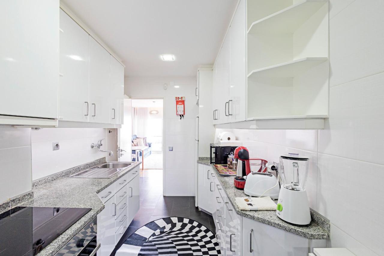 Seaside View 2Br In Povoa By Lovelystay 포보아데바짐 외부 사진