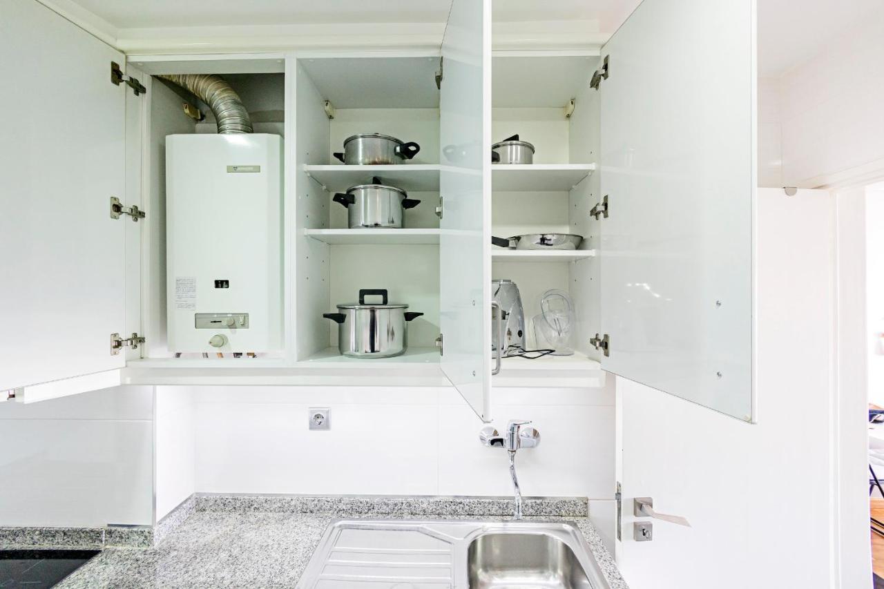 Seaside View 2Br In Povoa By Lovelystay 포보아데바짐 외부 사진